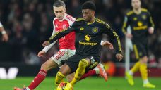 Premier League Roundup: Man United stuns Arsenal to blow title race open