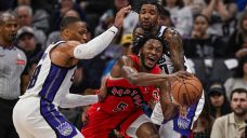 Raptors ride two-headed point guard look to win over Kings