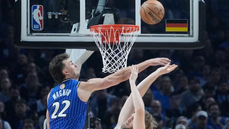 Wagner scores 18 on home soil, leads Magic past Grizzlies in