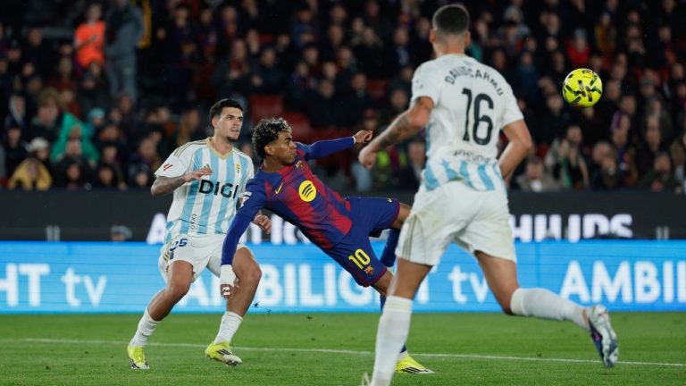 Barcelona's Lamine Yamal scores his side's third goal during a Spanish La Liga match between Barcelona and Real Oviedo in Barcelona, Spain, Sunday, Jan. 25, 2026. (AP/Joan Monfort)