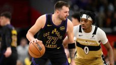 Doncic records triple-double before halftime, Lakers rout Wizards