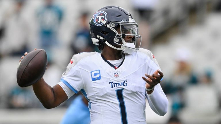 Tennessee Titans quarterback Cam Ward (1) warms up before an NFL football game against the Jacksonville Jaguars, Sunday, Jan. 4, 2026, in Jacksonville, Fla. (Phelan M. Ebenhack/AP)