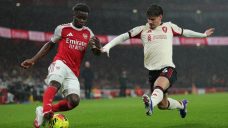 Premier League Roundup: Arsenal endures scoreless draw vs. Liverpool