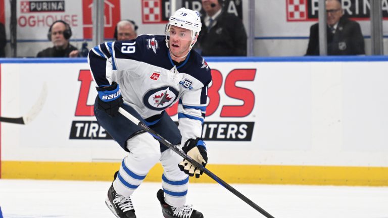 Winnipeg Jets centre Jonathan Toews (19) in action against the St. Louis Blues during the first period of an NHL hockey game on Wednesday, Dec. 17, 2025, in St. Louis. (Joe Puetz/AP)