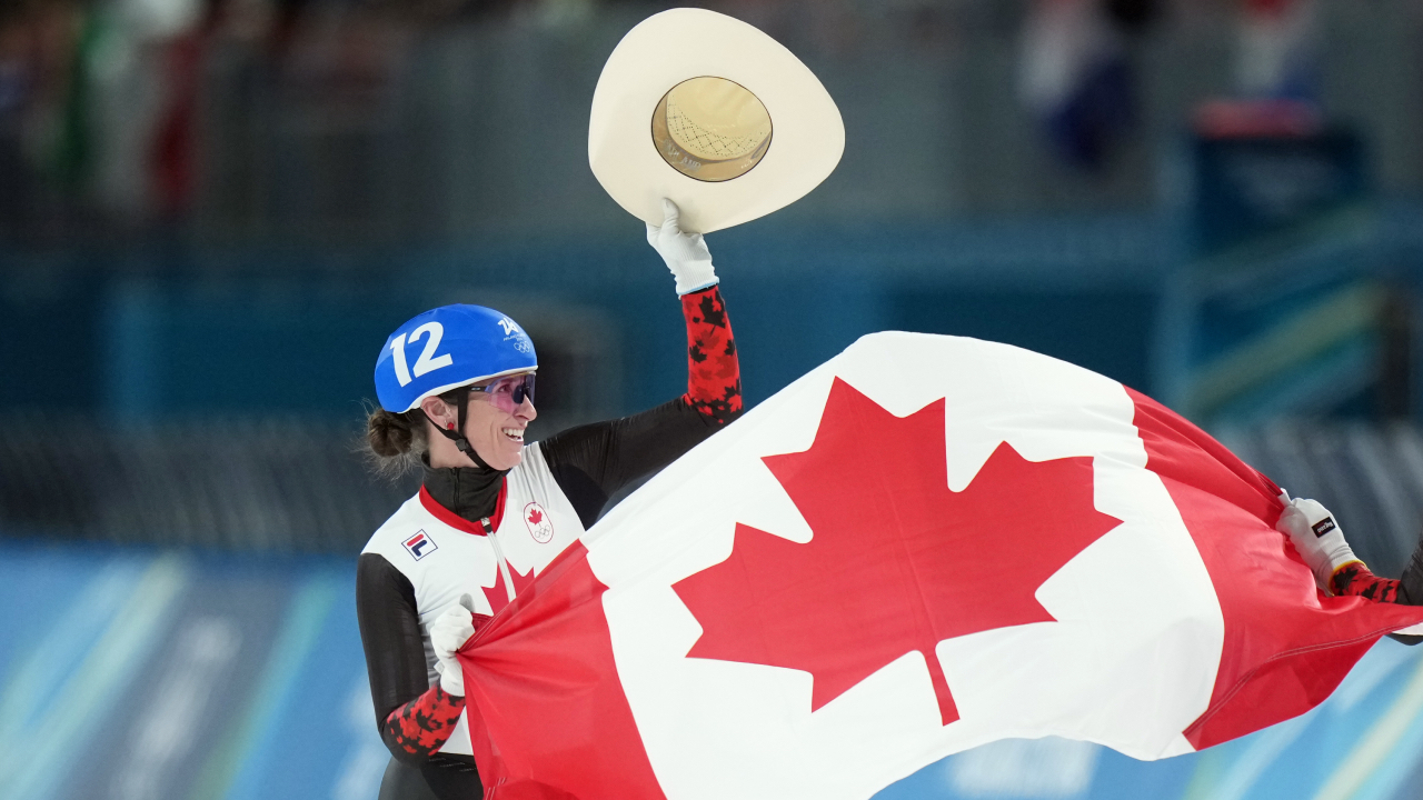 Canada’s Ivanie Blondin’s late push earns silver in women’s mass start