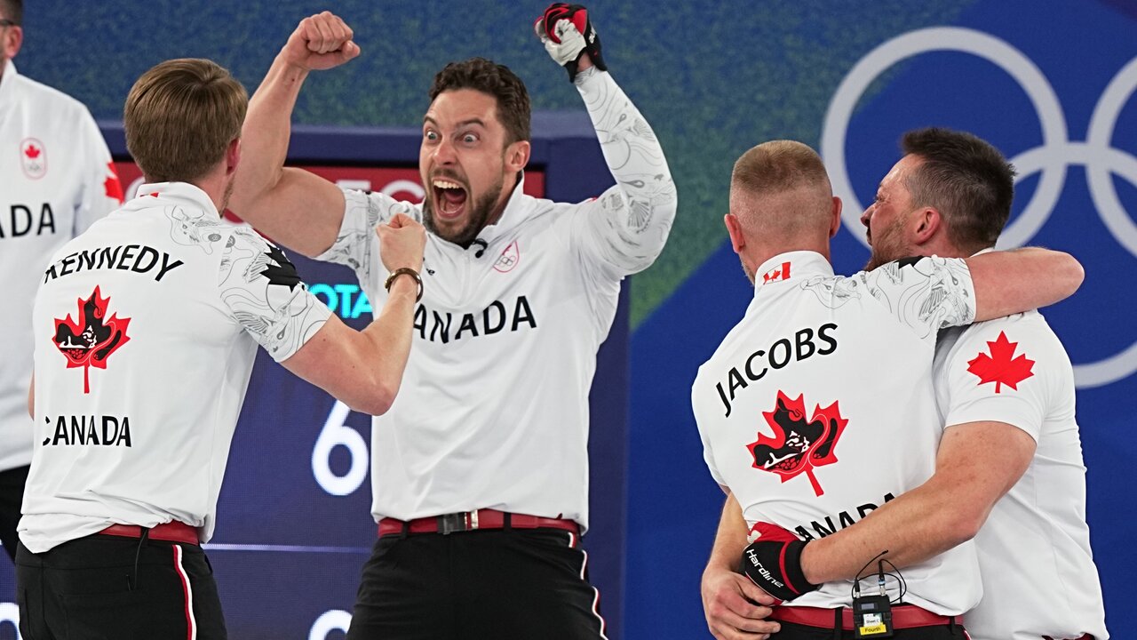 Jacobs and Canada secure gold medal as Mouat misses with final shot