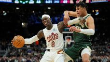 Report: Cavaliers trade Schroder and cash to Hornets for Mann