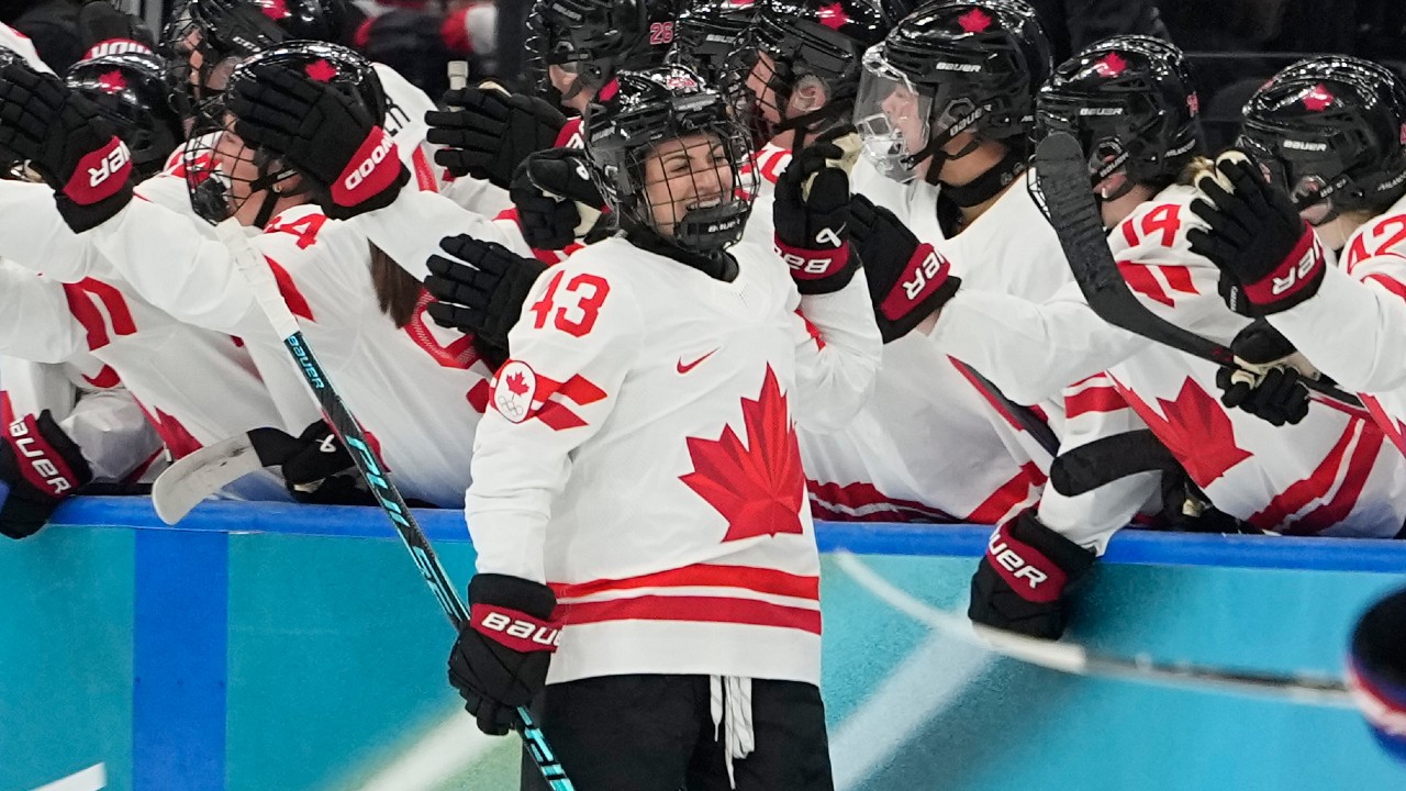 Canada’s O’Neill tucks home backhand on break for short-handed goal
