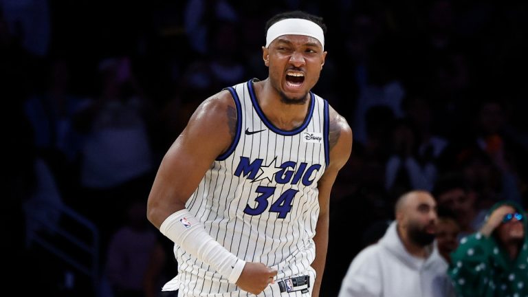 Orlando Magic center Wendell Carter Jr. (34) reacts after scoring during the second half of an NBA basketball game against the Los Angeles Lakers, Tuesday, Feb. 24, 2026, in Los Angeles. (Caroline Brehman/AP)