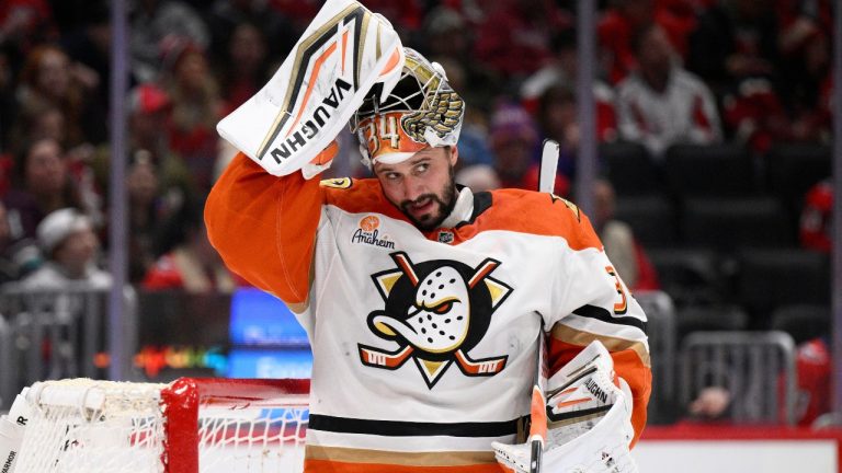 Anaheim Ducks goaltender Petr Mrazek looks on during the first period of an NHL hockey game against the Washington Capitals, Monday, Jan. 5, 2026, in Washington. (AP Photo/Nick Wass)