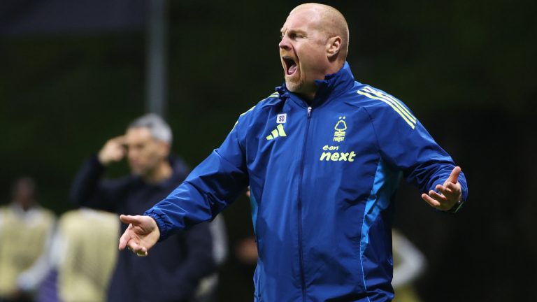 Nottingham Forest's head coach Sean Dyche reacts during the Europa League opening phase soccer match between SC Braga and Nottingham Forest in Braga, Portugal, Thursday, Jan. 22, 2026. (Luis Vieira/AP)