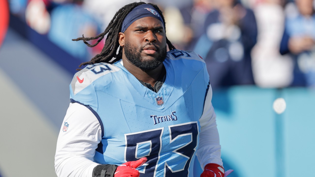AP source: Jets agree to trade Jermaine Johnson to Titans for T’Vondre Sweat