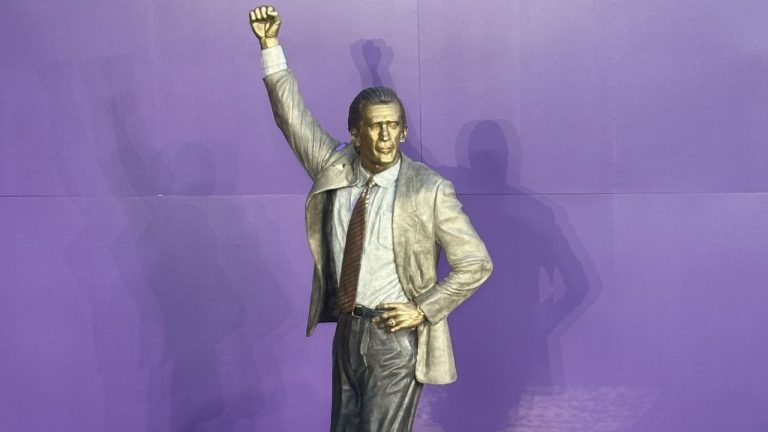 A statue of former Los Angeles Lakers coach Pat Riley is unveiled outside the Crypto.com Arena on Sunday, Feb. 22, 2026, in Los Angeles. (AP Photo/Greg Beacham)