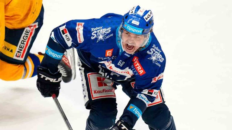 Jaromir Jagr, of Kladno Knights, shouts during the first Czech hockey league match against Ceske Budejovice in Kladno, Czech Republic, Jan. 21, 2024. (Petr David Josek/AP)