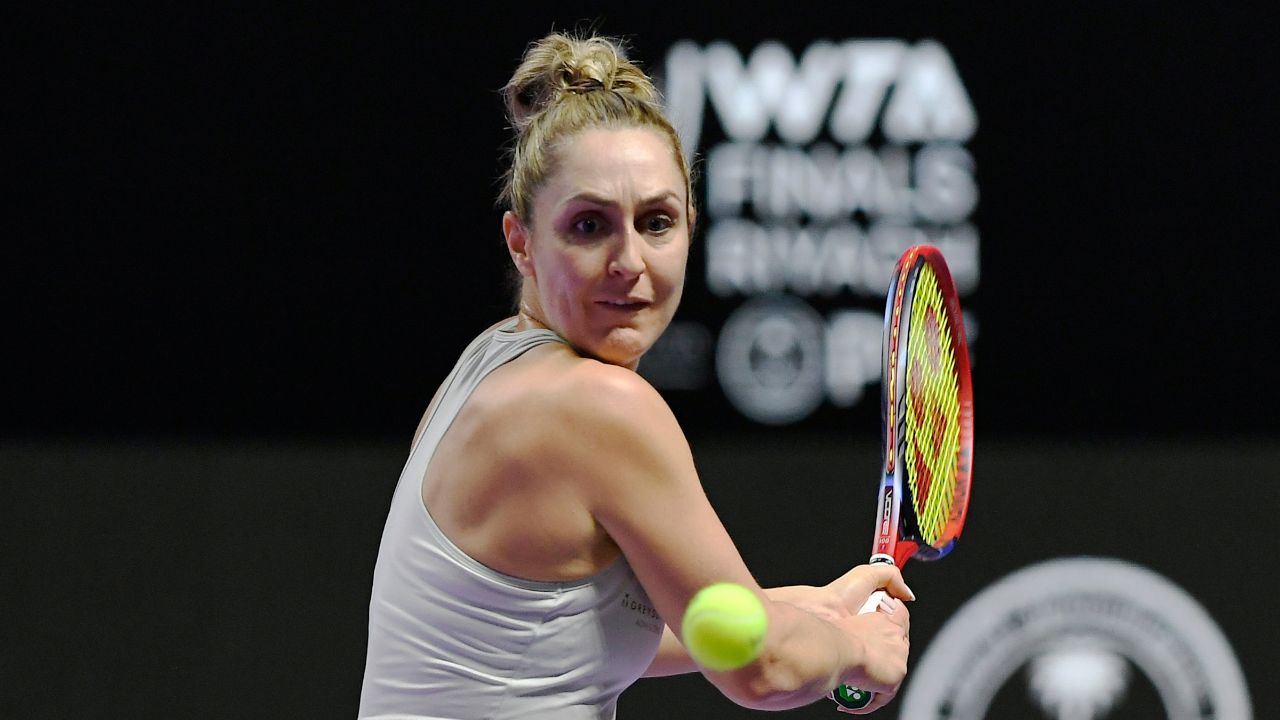 Dabrowski’s reunion with Stefani pays off with doubles title in Dubai Dabrowski’s reunion with Stefani pays off with doubles title in Dubai