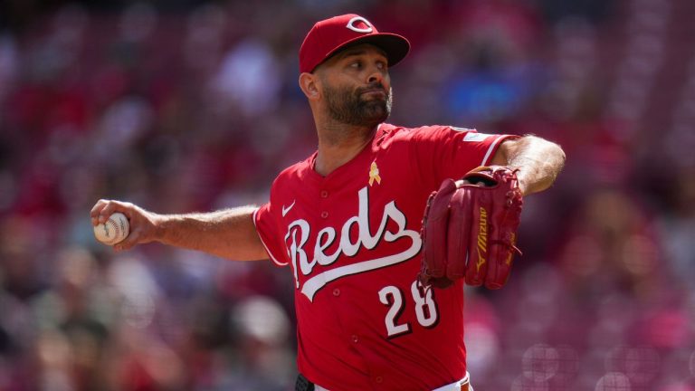 Cincinnati Reds pitcher Nick Martinez throws during a baseball game against the New York Mets, Sunday, Sept. 7, 2025, in Cincinnati. (Jeff Dean/AP)