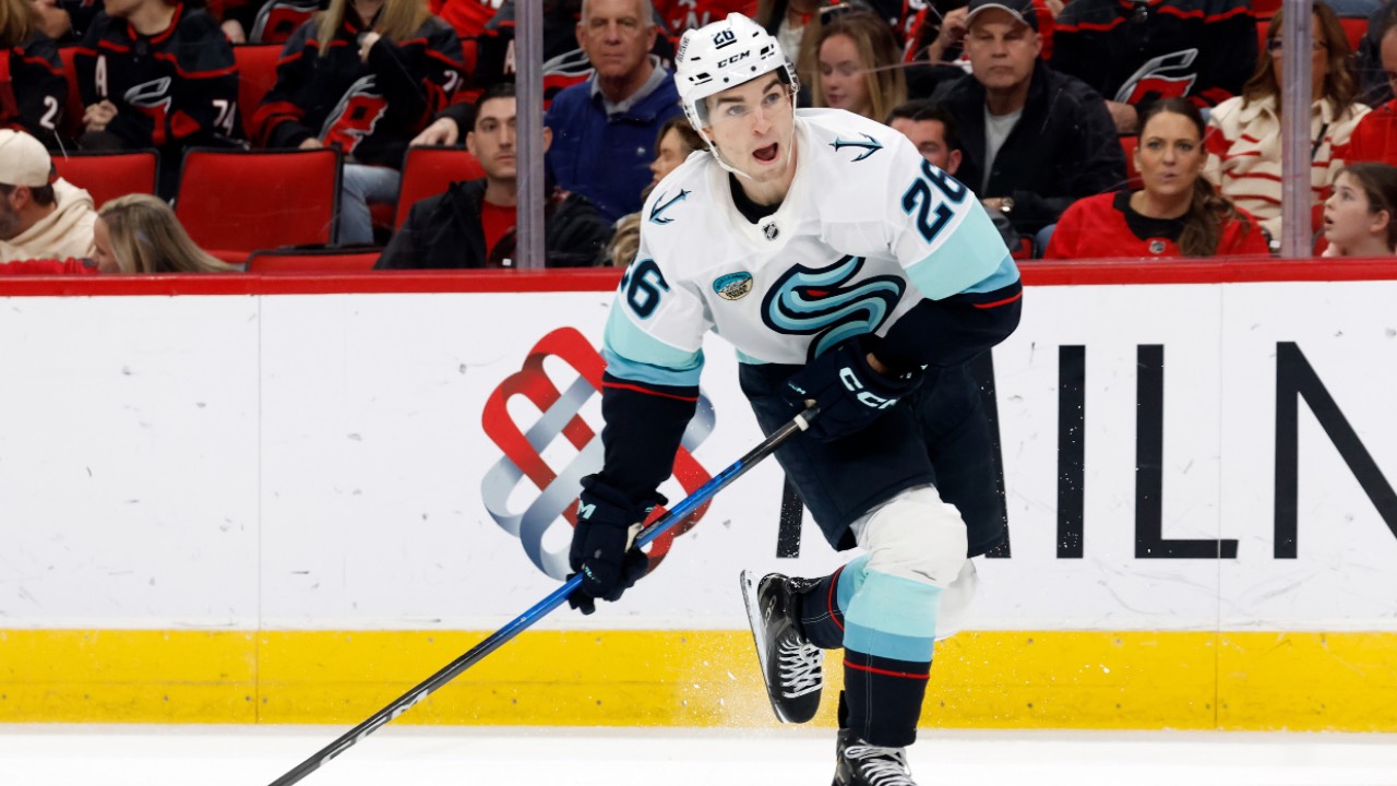 Kraken, forward Ryan Winterton agree to two-year extension