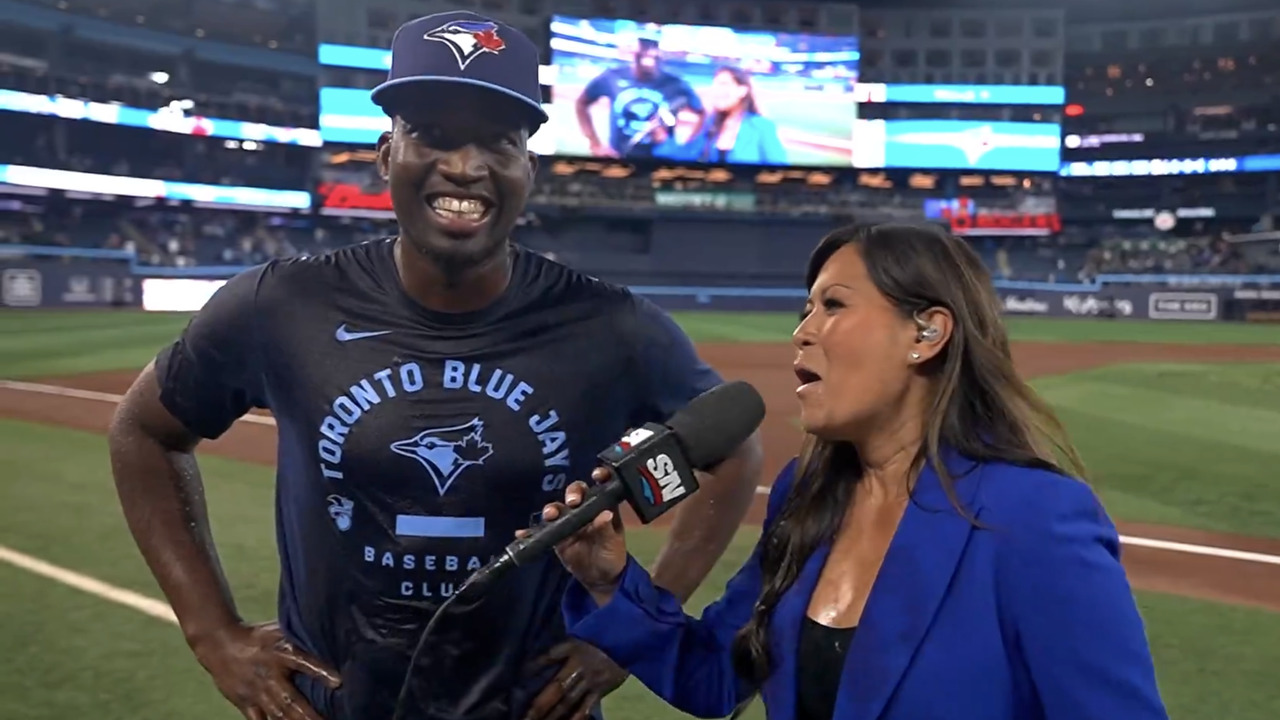 ‘I love the fans’: Sanchez impressed with support from Blue Jays crowd