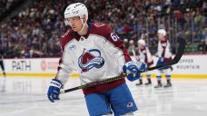 Avalanche’s Lehkonen suffers upper-body injury vs. Kings