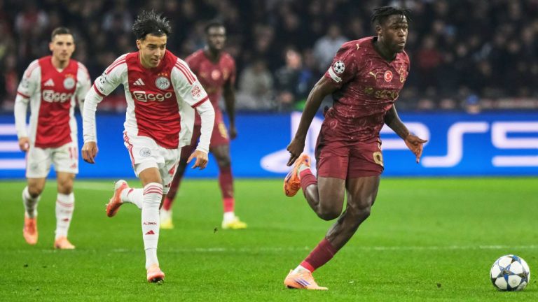 Ajax's Rayane Bounida, centre left, runs during the Champions League between Ajax and Galatasaray in Amsterdam, Netherlands, on Nov. 5, 2025. (Patrick Post/AP)
