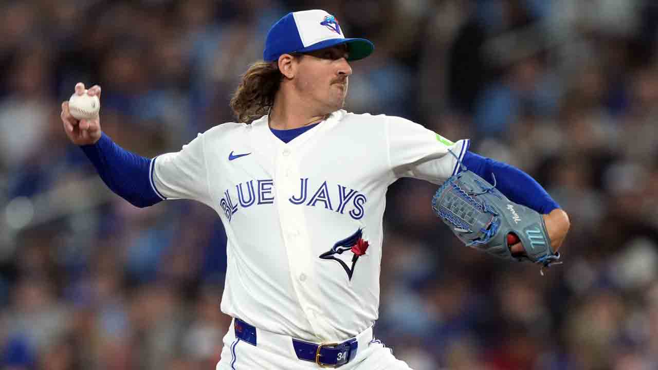 Kevin Gausman breaks Blue Jays’ opening-day strikeout record