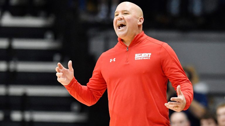 Belmont head coach Casey Alexander shouts instructions to his team during the first half of an NCAA college basketball game against Murray State in Murray, Ky., Thursday, Feb. 24, 2022. (Timothy D. Easley/AP)