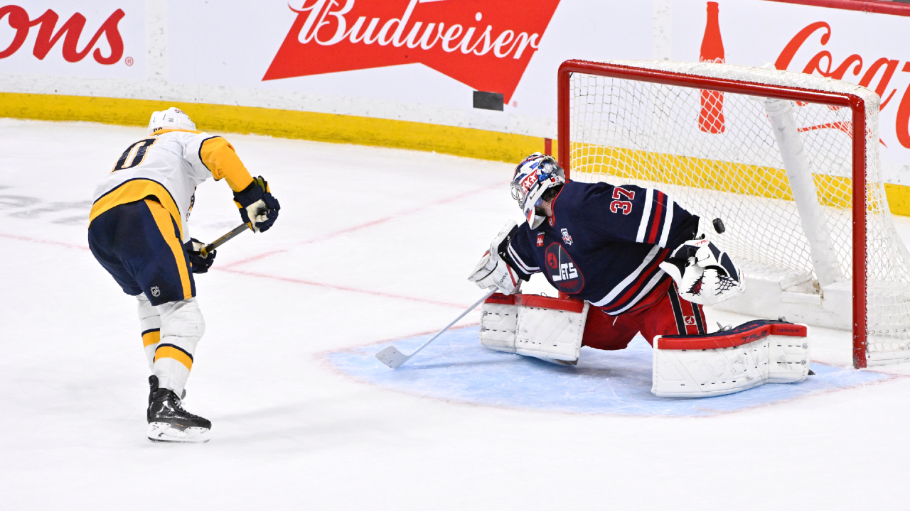 Predators pounce in shootout to edge Jets