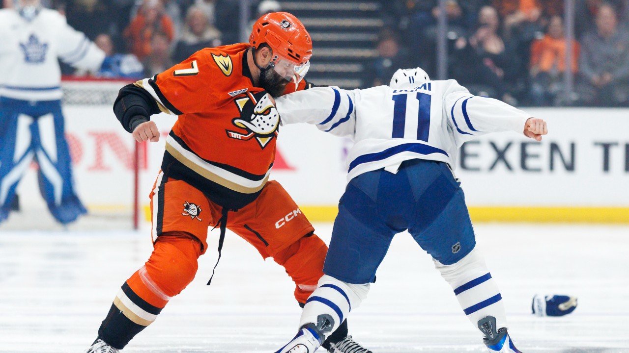 Maple Leafs get emotional win over Ducks in OT