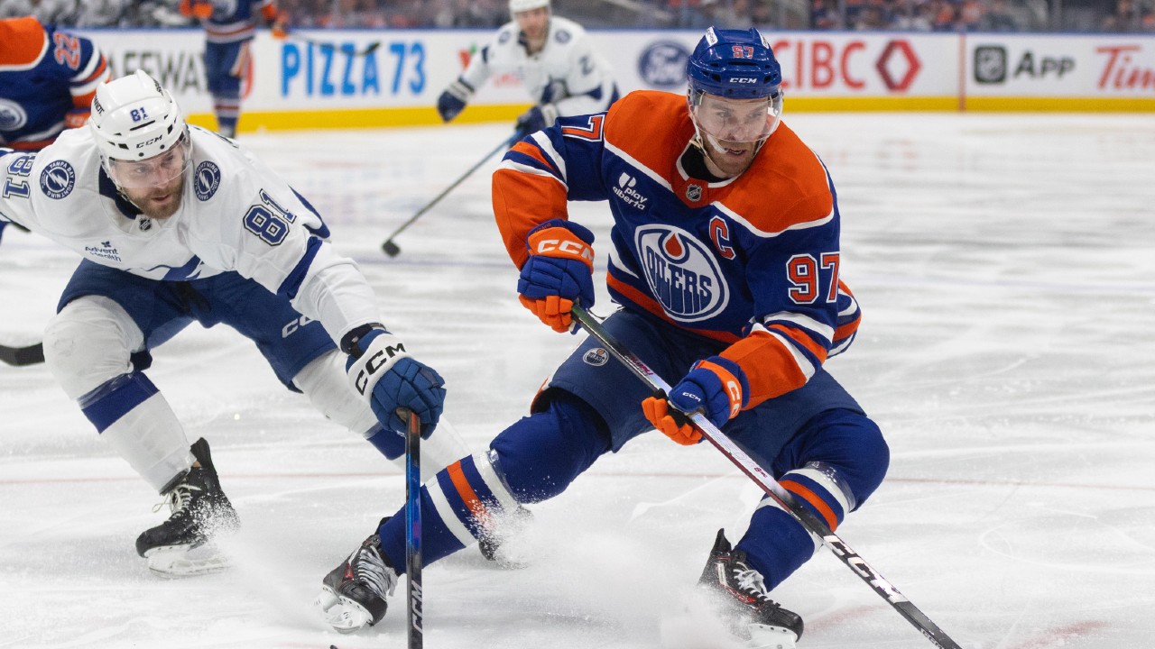 Oilers lose again but maintain spot in weak Pacific Division Oilers lose again but maintain spot in weak Pacific Division