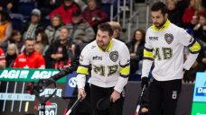 Canada loses to U.S. for second straight defeat at world men’s curling championship