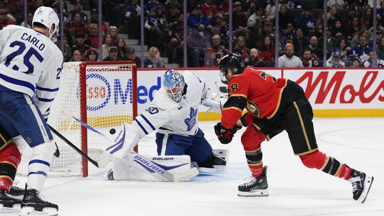 Senators pounce on Leafs early to coast to victory