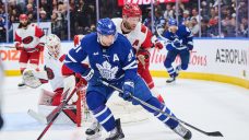 Maple Leafs show some fight, fall short again as lost season sputters on