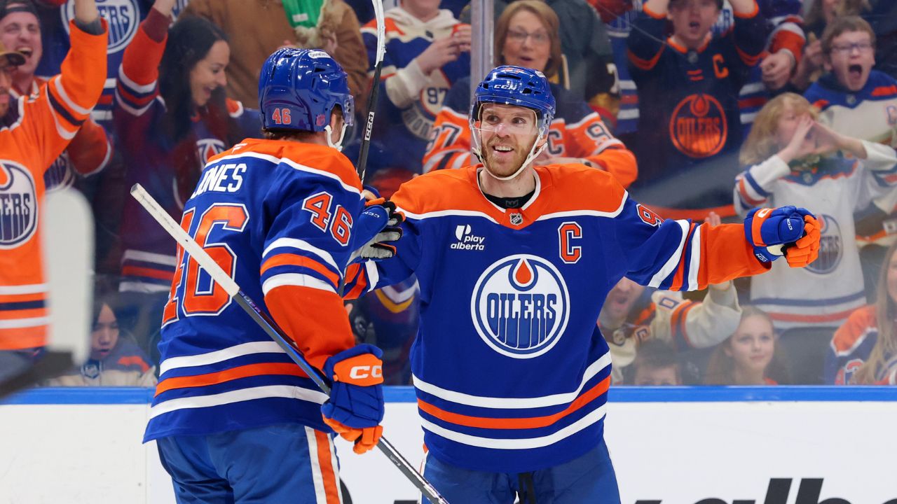 Oilers move within three points of division lead after win over Ducks
