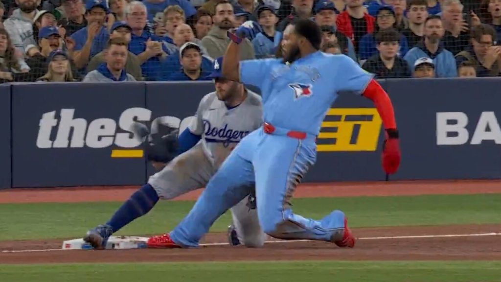 Guerrero Jr. gets thrown out at third after misjudging sharply hit grounder