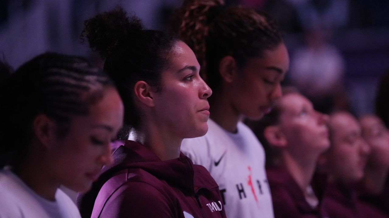 Tempos Nurse Sinks Three For First Points In Team History