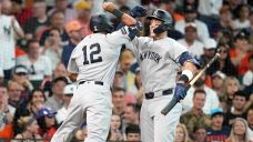 Wells hits go-ahead homer as Yankees beat Astros to extend winning streak to 8