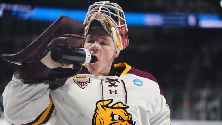 Minnesota Duluth goaltender Adam Gajan (30) during an NCAA hockey regional game against Penn State, Friday, March 27, 2026, in Albany, N.Y. Minnesota. (Vera Nieuwenhuis/AP)