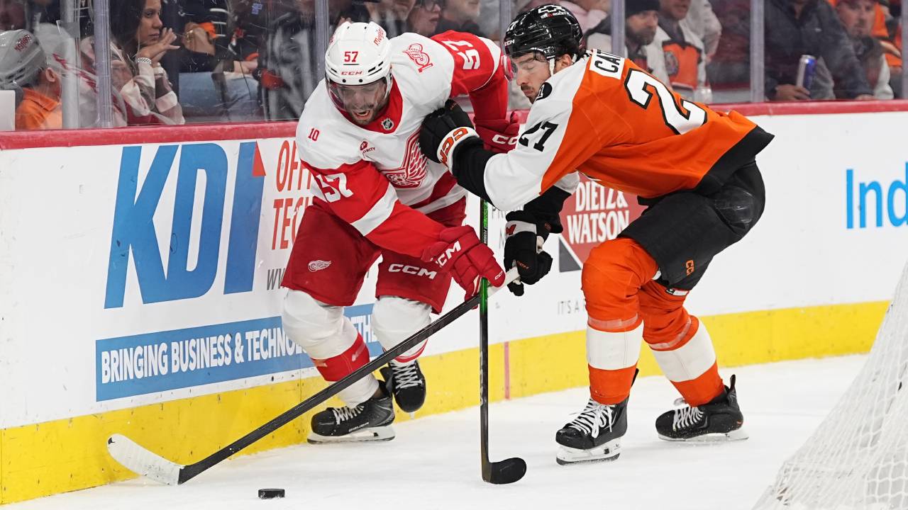 Kane scores pivotal goal as Red Wings beat Flyers in a playoff-race swing