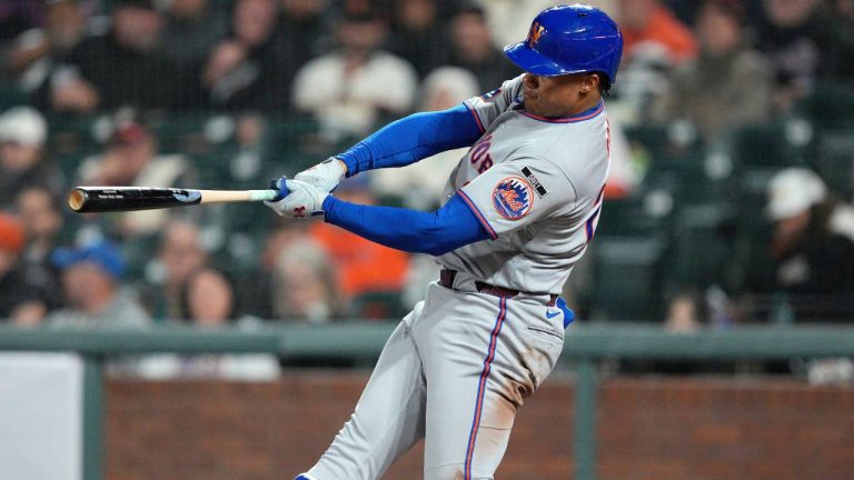 New York Mets' Juan Soto hits a single during the eighth inning of a baseball game against the San Francisco Giants in San Francisco, Thursday, April 2, 2026. (Tony Avelar/AP)