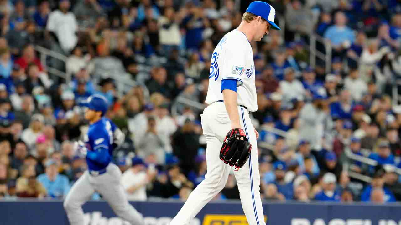 Early troubles mount for Blue Jays in lopsided loss to Dodgers