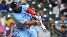 Resilient Blue Jays outlast Brewers in wild extra-inning win