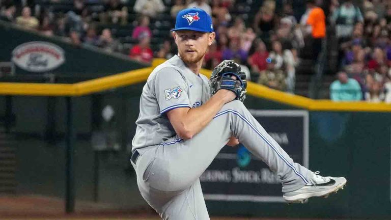 Toronto Blue Jays pitcher Eric Lauer works against the Arizona Diamondbacks during the third inning of an baseball game Friday, April 17, 2026, in Phoenix. (Darryl Webb/AP)