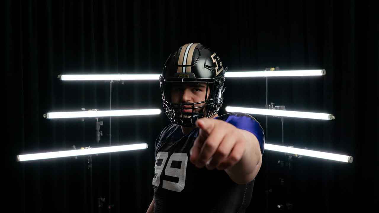 Redblacks select OL Giordano Vaccaro No. 1 overall in CFL Canadian Draft