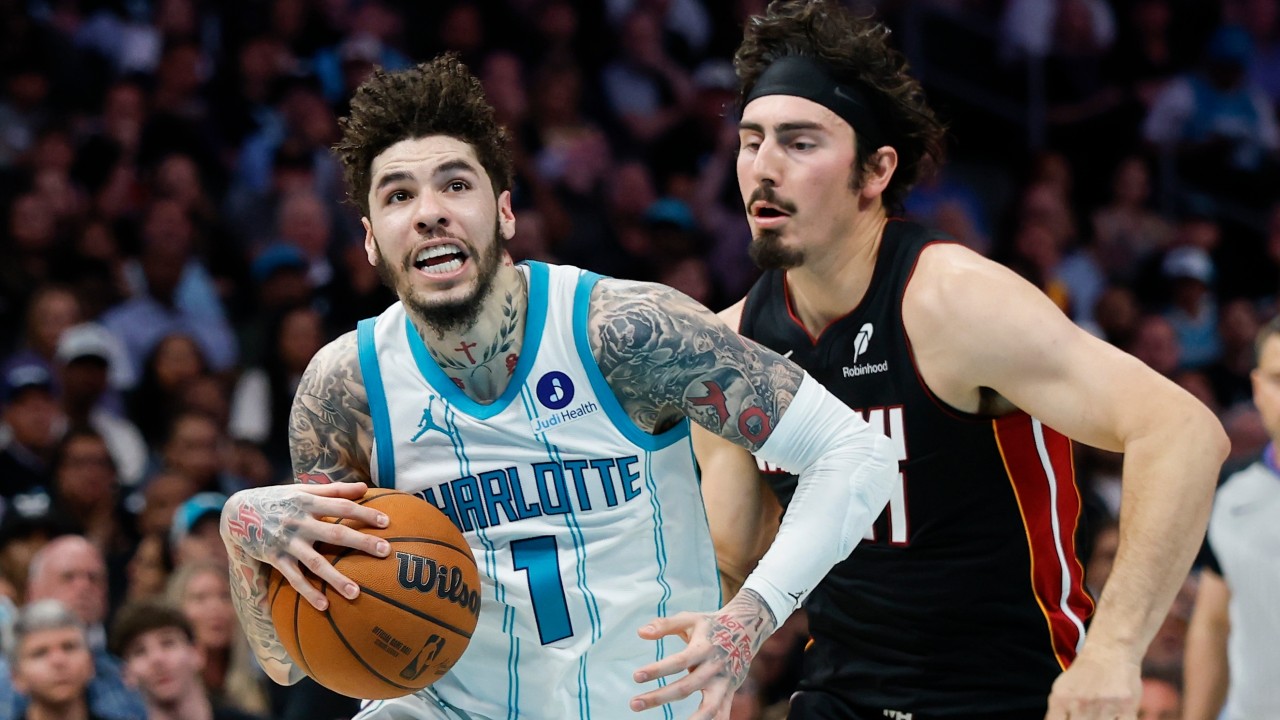 NBA Play-In Live Tracker: Heat vs. Hornets