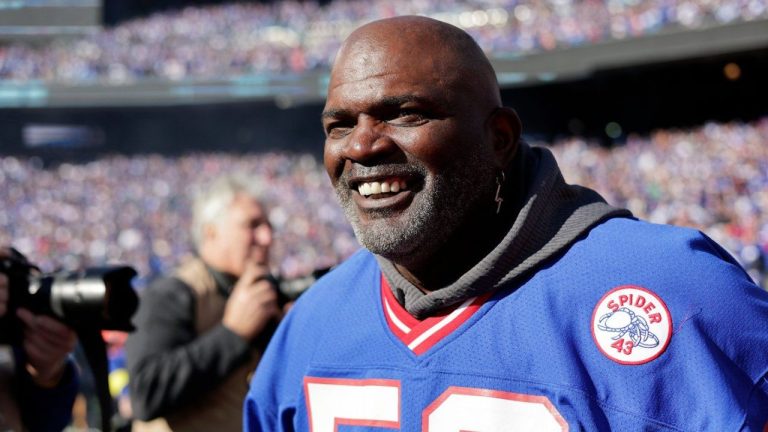 Former New York Giants Lawrence Taylor on the field before an NFL football game against the Indianapolis Colts on Jan. 1, 2023, in East Rutherford, N.J. (Adam Hunger/AP)