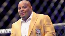 Daniel Cormier, Michael Bisping named coaches for The Ultimate Fighter 34