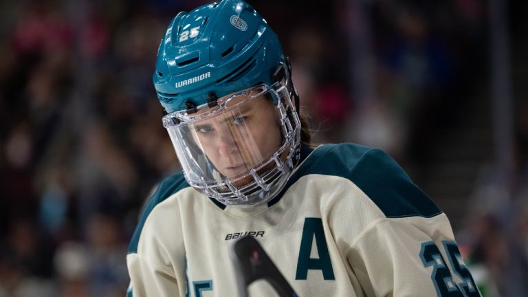 Seattle Torrent's Alex Carpenter (25) waits for a face off against the Vancouver Goldeneyes during the first period of a PWHL hockey game in Vancouver, on Tuesday, April 14, 2026. (Ethan Cairns/CP)