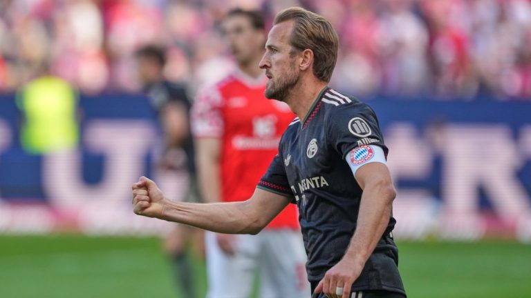 Bayern's Harry Kane reacts during a Bundesliga soccer match between Mainz and Bayern in Mainz, Germany, Saturday, April 25, 2026. (Michael Probst/AP)