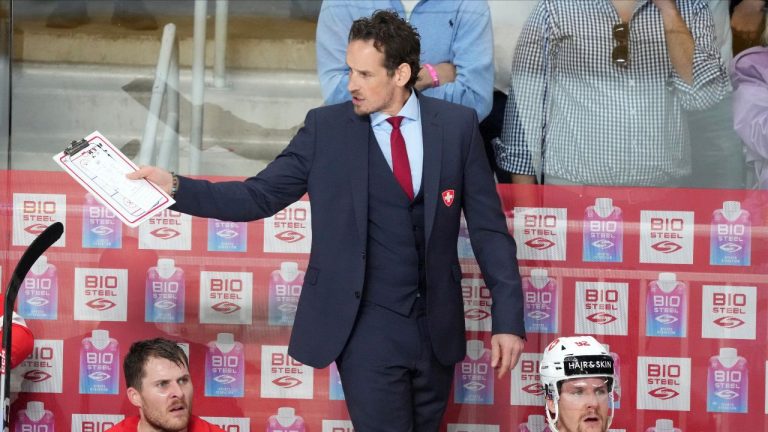 Head coach Patrick Fischer of Switzerland reacts during the group B match between Latvia and Switzerland at the ice hockey world championship in Riga, Latvia, May 23, 2023. (Roman Koksarov/AP)