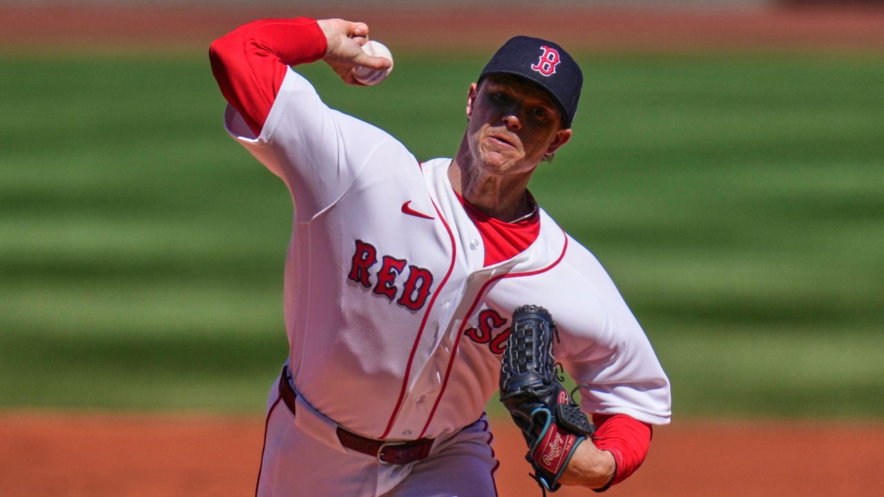 Red Sox place starter Sonny Gray on injured list with hamstring strain